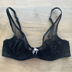 Victoria’s Secret black lace unlined demi bra size 32C